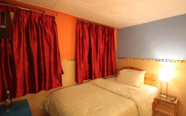 Hong Kong Inn - photo 2