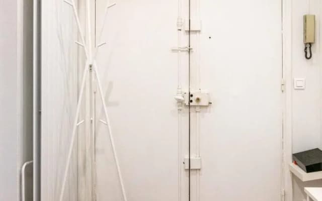 Paris City – Spacious 3 bedroom flat for families -3 minutes from metro station - photo 2