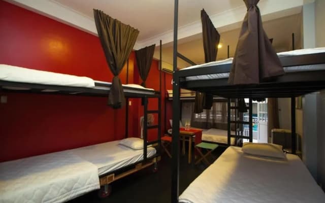 Full Moon - Hostel - photo 2