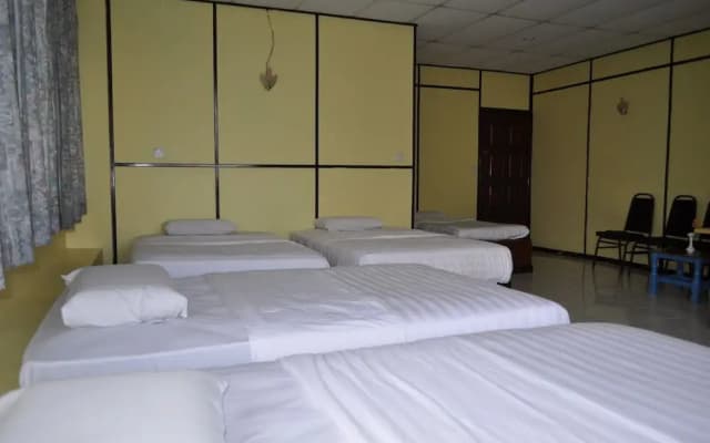 Wayn Zen Rose Cabin - photo 3