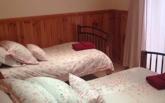 Mulgoa Valley Guesthouse - photo 2