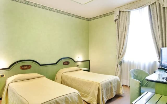 Puccini Hotel Milan, Tapestry Collection by Hilton - photo 3