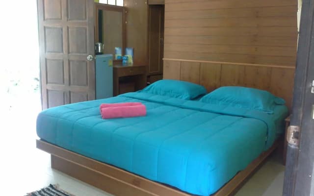 Alif Apartment - photo 2