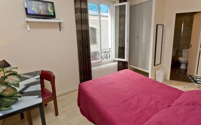 Hipotel Paris Belgrand Marie 20ème - photo 3