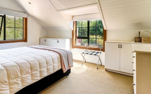 Majestic Hostel - photo 3