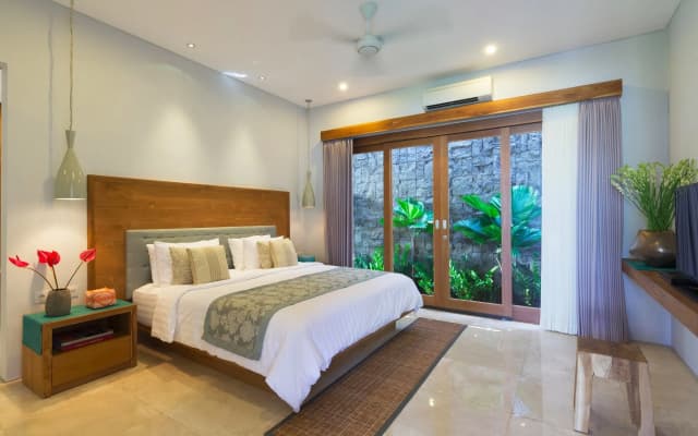 Villa Sanook in Kuta - photo 2