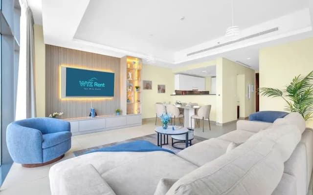 Spacious & Luxurious 2.5BD in Downtown - photo 3