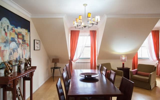 FLH Chic Chiado Exotic Spacious Residence - photo 2