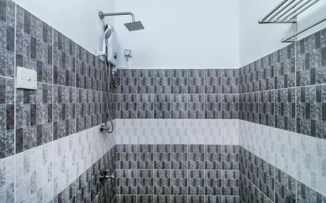 Oyo 449 Motel Vip - photo 5