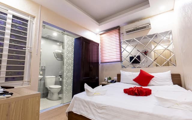 Arowana Hotel - photo 2