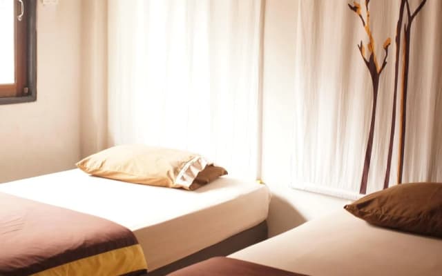 Suk11 Hostel - photo 5