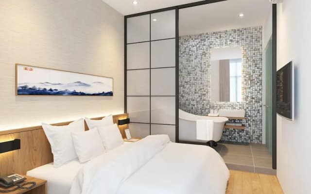 S Hotel - photo 4