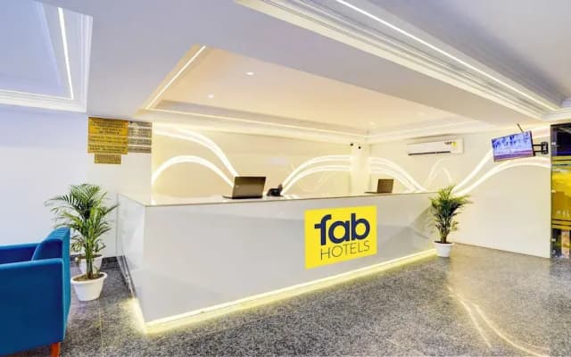 FabHotel D2 - photo 2