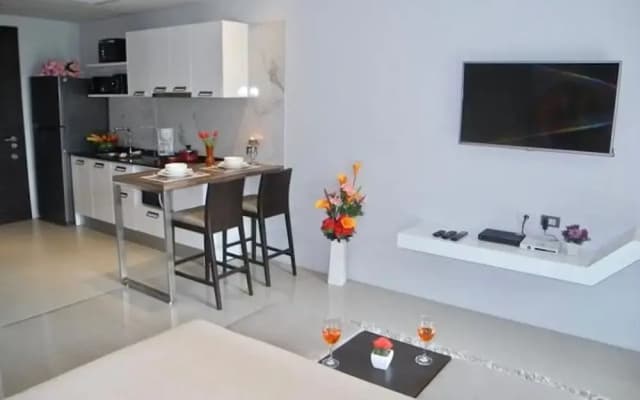 Emerald Apartment in Patong - photo 3