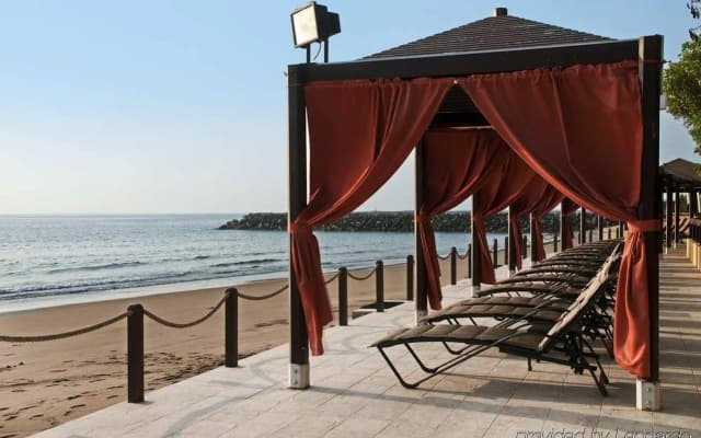Hilton Fujairah Resort - photo 3