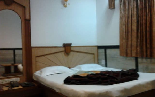 Anoop Hotel - photo 4
