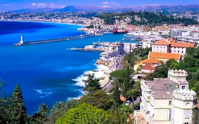 Great and light private room in the heart of Nice - photo 4
