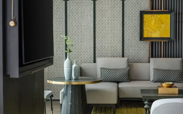 Hoiana Hotel & Suites - photo 4