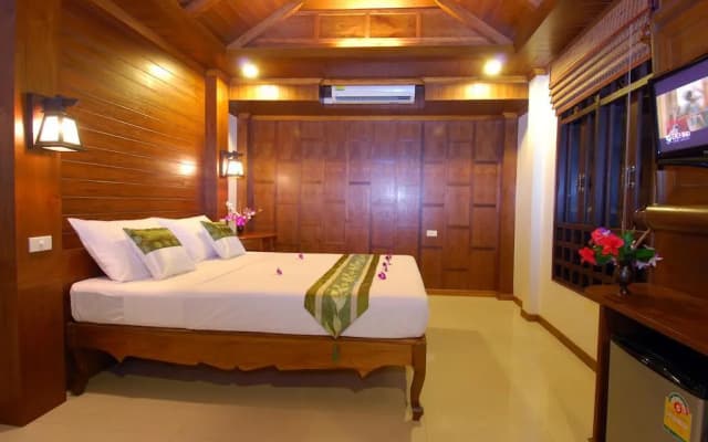 Baan Pakgasri Hideaway - photo 4