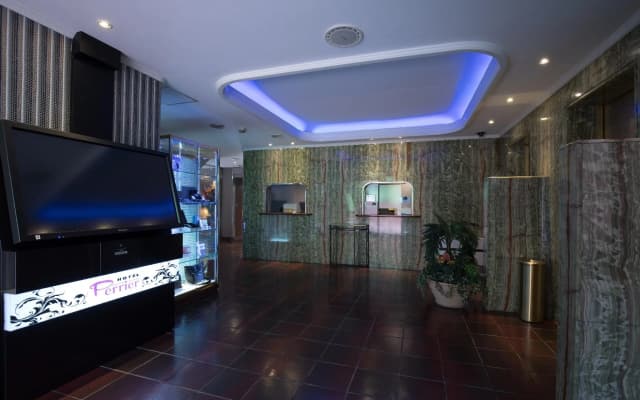 HOTEL PERRIER - Adults Only - photo 2