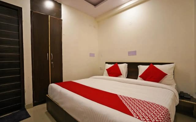 Discovery Inn - photo 3
