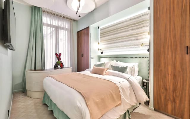 Hôtel 33 Marbeuf - photo 3