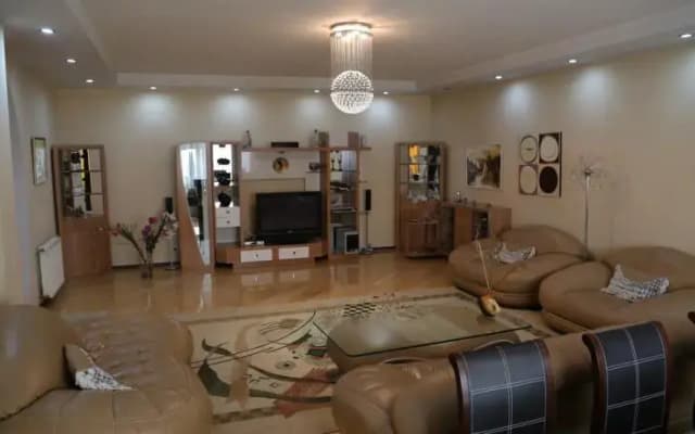 Five Star Apartment - photo 5
