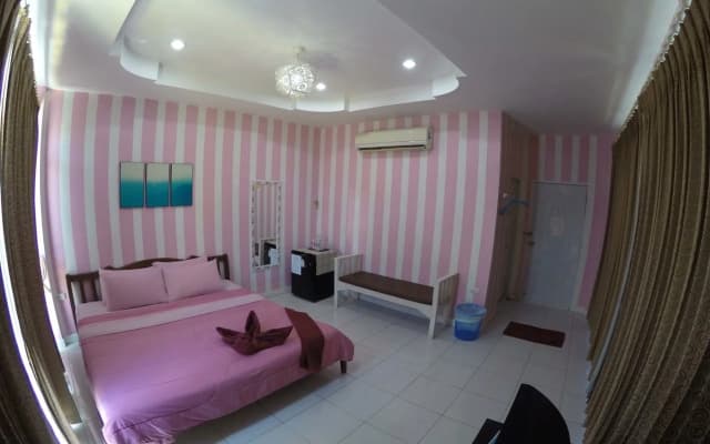 Baan Rak Nam - photo 2