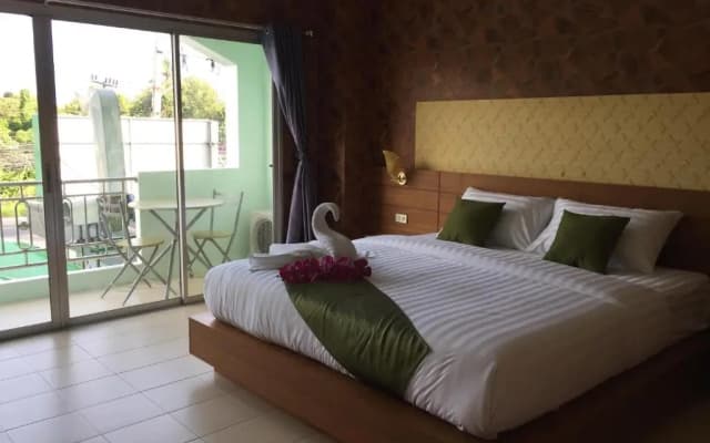 saithong guesthouse - photo 5