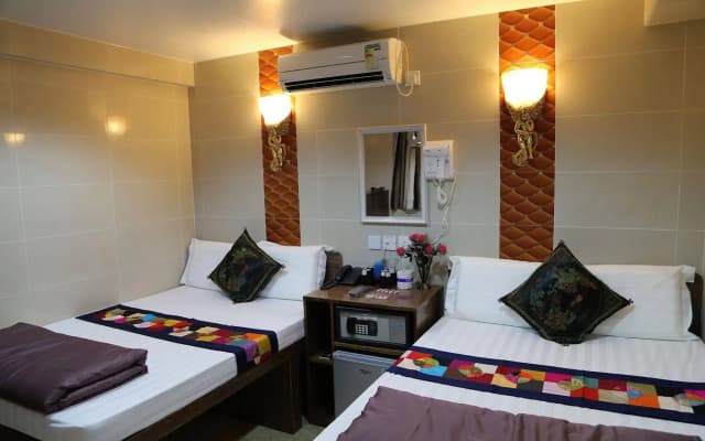 Everest Inn Guest House - photo 5