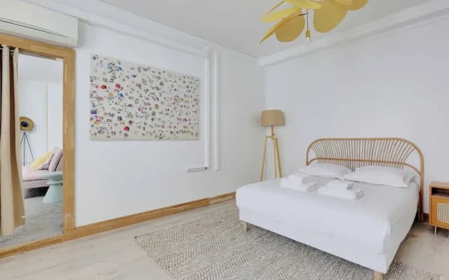 Magnificent Apartment With AC- 3br/6p-bastille - photo 4