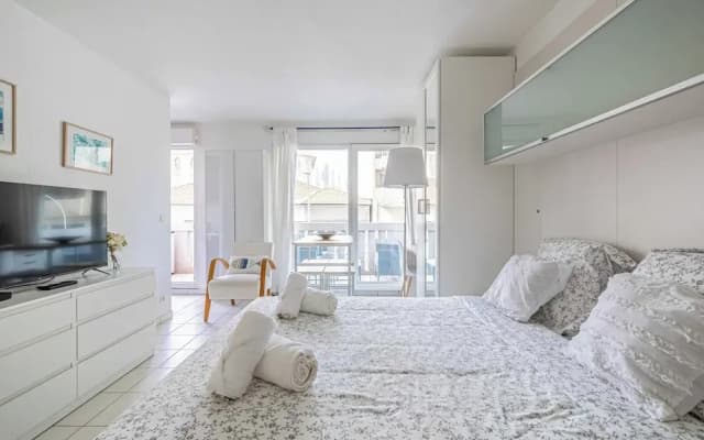 Charming Studio With Balcony & Pool -heart of Nice - photo 3