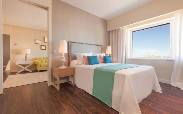 Home Club Torre Madrid - photo 5