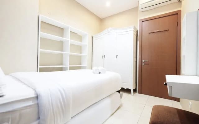Classy Apartment @ MT Haryono Square - photo 3