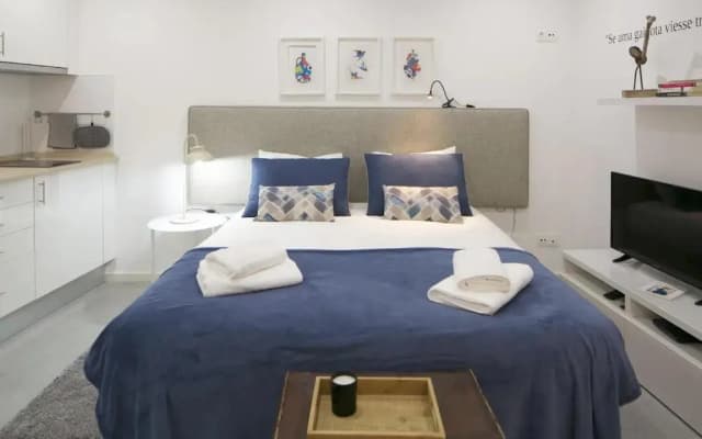 Central Navy Studio by Timelystay - photo 3