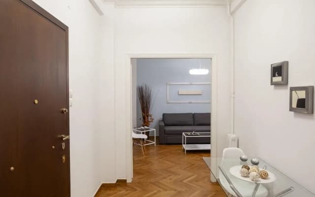 Athenian Fine Flat for 4 - photo 2