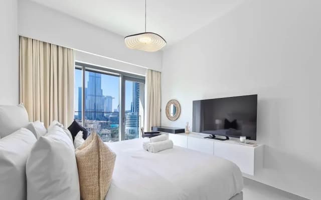 Manzil - 2BR | Downtown | Full Burj Khalifa view - photo 4