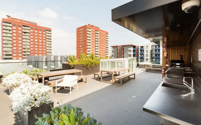 TALIA, 1BDR Carlton Apartment - photo 3