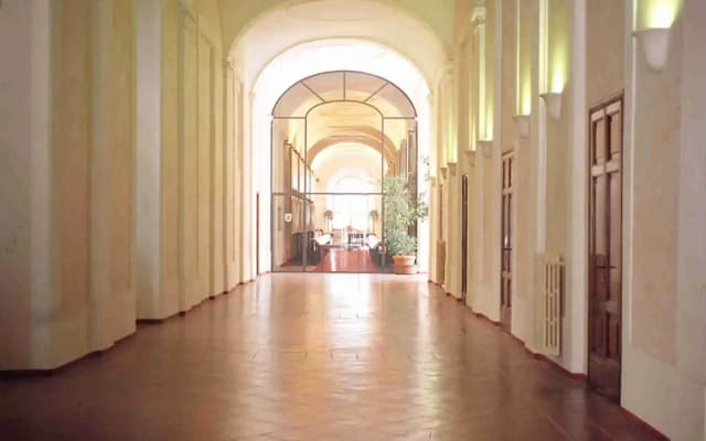Hotel Domus Sessoriana - photo 3