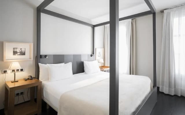 Chic&basic Habana Hoose Hotel - photo 2