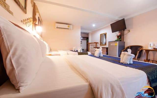 Naiyang Discovery Beach Resort - photo 3