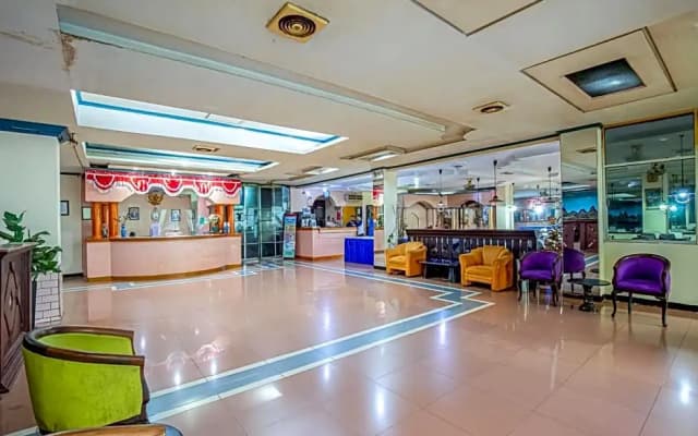 Hotel Cempaka Sari - photo 2