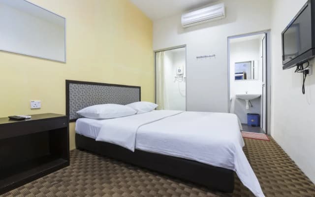 Raintree Hotel - photo 5