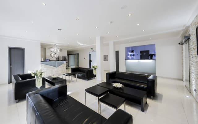 Hotel Herrmes - photo 3
