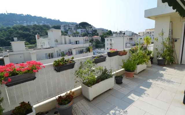 Appartement 4 personnes avec terrasse et parking le port de Nice - photo 5