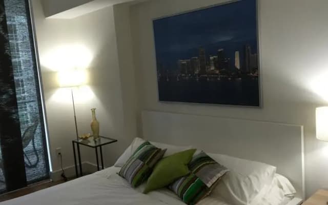 Brickell House, Sophisticated, Heart of Brickell - photo 3