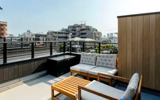 HoursHouse Elara Hotel - photo 4