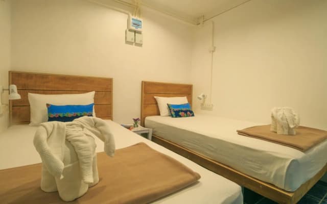 Frog House Bed & Breakfast - photo 3