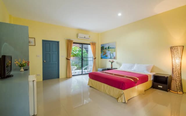 Samsha Guesthouse - photo 2