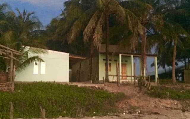 Tommys Beach House - photo 4